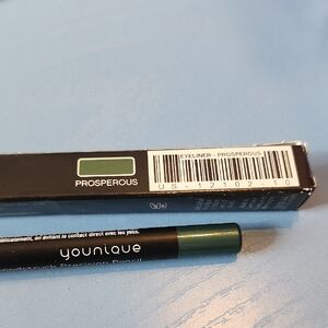 Younique Prosperous Green Eyeliner Pencil